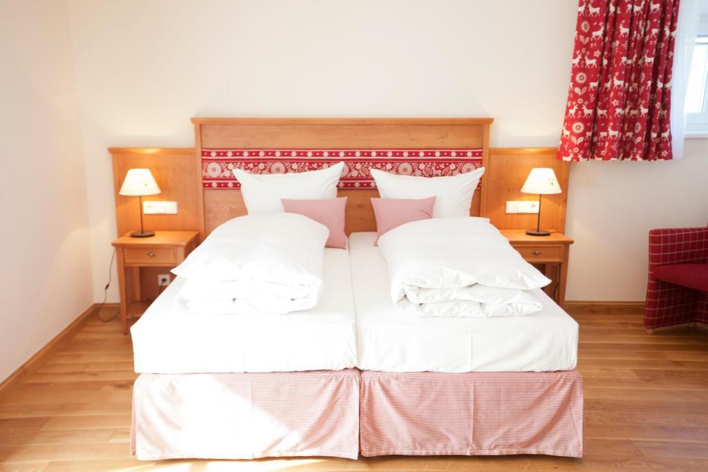 Landhaus Marinella Hotel Garni Bad Wiessee Ruang foto